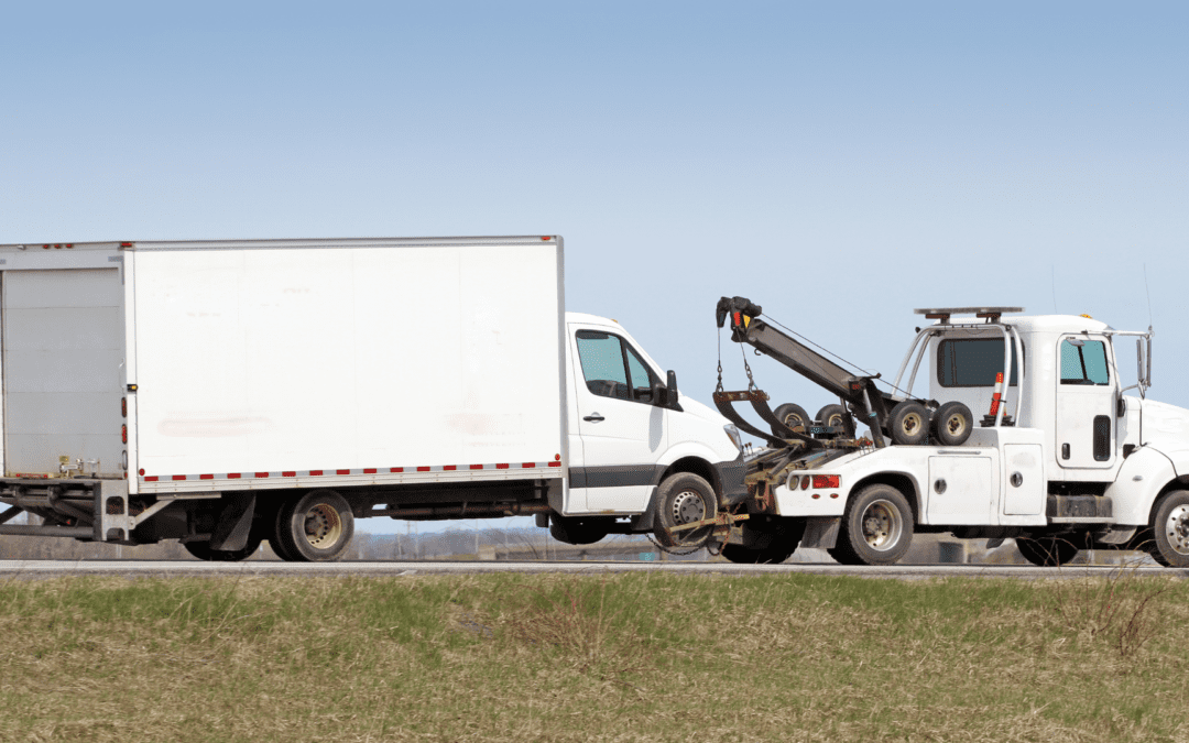 24/7 Heavy Truck Towing Near Me: Quick & Professional